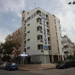 Güleryüz Otel